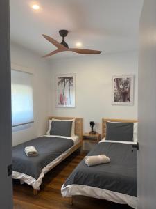 Luxury Holiday Unit 8min walk to Town Center with Boat Parking