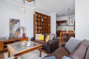 Asnyka Wyjątkowy Apartament w Centrum Krakowa by Noclegi Renters