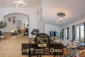 VILLE ET VOLCANS - Grand gite proche centre-ville pour 24 personnes - 奥比埃