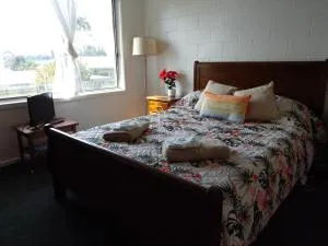 Waratah Waterfall Retreat Unit1 Free WiFi & Free Pay TV - Rosebery