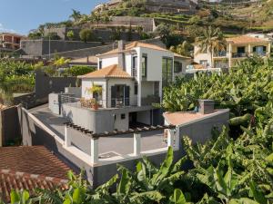 Countryside Charm House by Holiday Rental Madeira