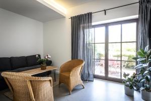 GH Superior Studio II-VI 12