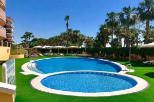 Ayf amaneceres frente al mar