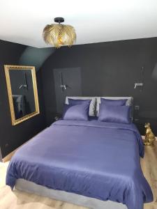 Appartements Love room La parenthese enchantee : photos des chambres