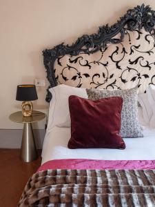 Two-Bedroom Apartment room in Canto degli Scali