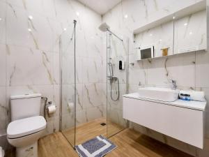 Stunning apartment next to Acropolis and metro