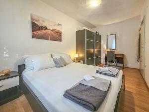 Holiday Home Ana-3 by Interhome