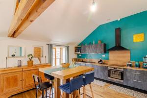 Jungalow - tidordognehomes