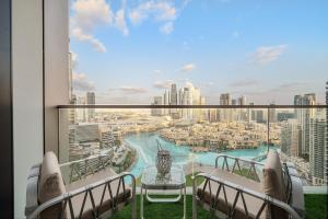 FIRST CLASS 2BR Burj Khalifa & Fountain view