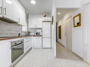 Apartment El Santiago II by Interhome