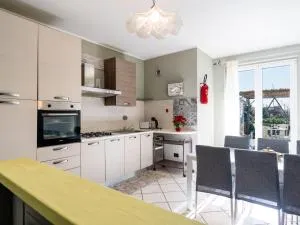 Apartment Azzurra by Interhome - ريفا ليجوري