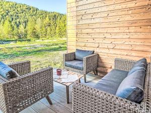 Holiday Home Tiny Haus Glockenalm-Haus zum Glück by Interhome
