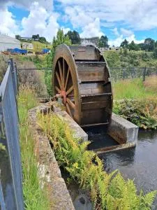 Waratah Waterfall Retreat Unit 3 Free Pay TV & WiFi - Rosebery