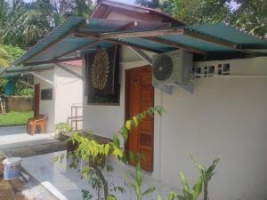 Air Manis Secret Surfcamp