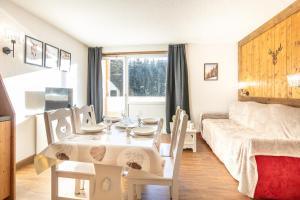 Appartements L-Olympique Cocooning - Vue montagne parking prive : photos des chambres