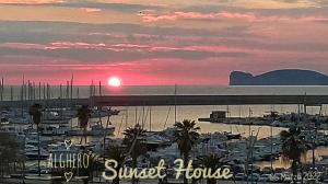Sunset House img21
