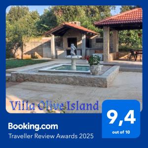 Villa Olive Island