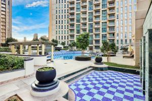 FIRST CLASS 2BR Spectacular Fountain Views