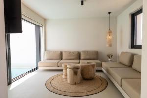 GEA & HYDOR Private Residencies Antiparos