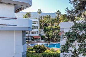 Charming Apt Puerto Cruz, Terrace & Pool Access