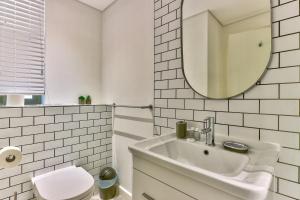 Tuynhuys 1 Bedroom Apartment