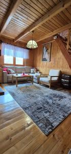 SOWIA CHATKA- Stryszawa - domek z jacuzzi