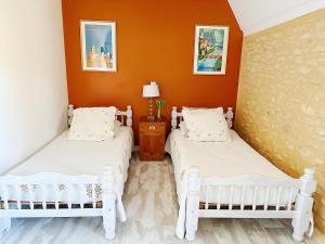 B&B / Chambres d'hotes Le Chevrefeuille chambres d'hotes et gites de charme : photos des chambres