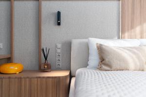 Cracow Superior Apartment by BookingHost