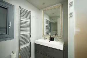 Modern apartment with Great view