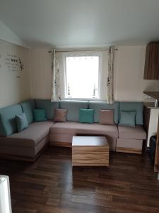 Campings MHVACANCES LOUENT PLUSIEURS MOBILHOMES DANS CAMPING 4 ETOILES PROCHE CHATEAUX et ZOO BEAUVAL : photos des chambres