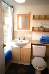 Steepfield Studio in the heart of Bantham Village