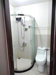 1 Bedroom with Living Room Condotel The Beacon Makati