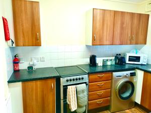 Heart of Telford Stylish 2-Bedroom