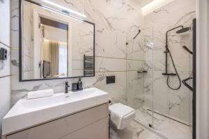 Luxurious High-End Central Grand Residence next to the Basilica