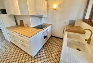 Appartements 6-people top floor appart, calm, metro : photos des chambres