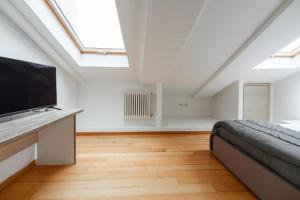 Cairoli Building By Dimorra