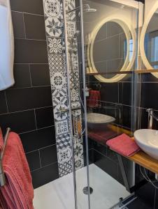 B&B / Chambres d'hotes Au Logis de Vechillot : photos des chambres