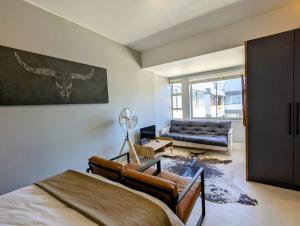 Modern Studio with Balcony in Prime Sea Point