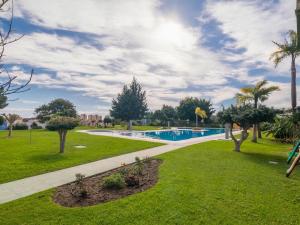 Fantástico estudio con vistas panorámicas al mar