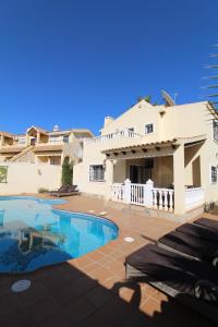 4 Bedroom Family Villa with Private Pool in Villa Martin