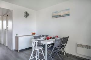 Appartements 600m plage - Vue sur le port du Crouesty : photos des chambres