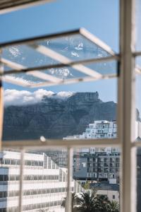 Charming 1 bed on Bree Street with stunning views