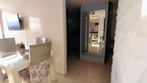 Habitación Privada en Apartamento Compartido - La Concordia