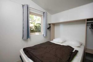Campings Chalet 4 etoiles - Piscine - ccafdif : photos des chambres