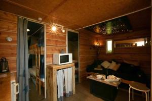 Campings Chalet 4 etoiles - Piscine - ccafdif : photos des chambres