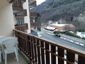 Appartements Studio 4 pers, balcon, parking couvert, centre Brides-les-Bains, proche thermes et telecabines - FR-1-512-237 : photos des chambres