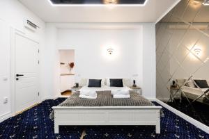 Bucharest Studios LA Room