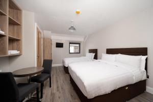 Hugh Lynchs Self Catering Accommodation