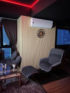 Noir Haven by Sheda - BSA Twin Towers Hotel Megamall Shangrila Podium CBD