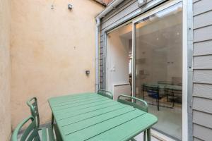 Maisons de vacances Maison 2 chambres avec petite cour, proche metro : photos des chambres